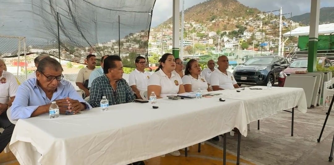 SINDICALIZADOS DEL SUSPEG PIDEN RESPETAR ELECCIÓN Y TRIUNFO DE JAVIER PAT