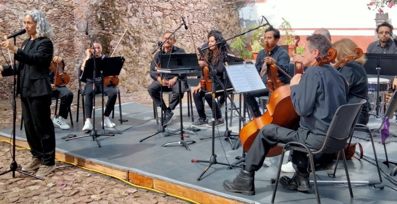 EN PARROQUIA DE SANTA PRISCA y SAN SEBASTIÁN DE TAXCO SE PRESENTA LA ORQUESTA IBEROAMERICANA
