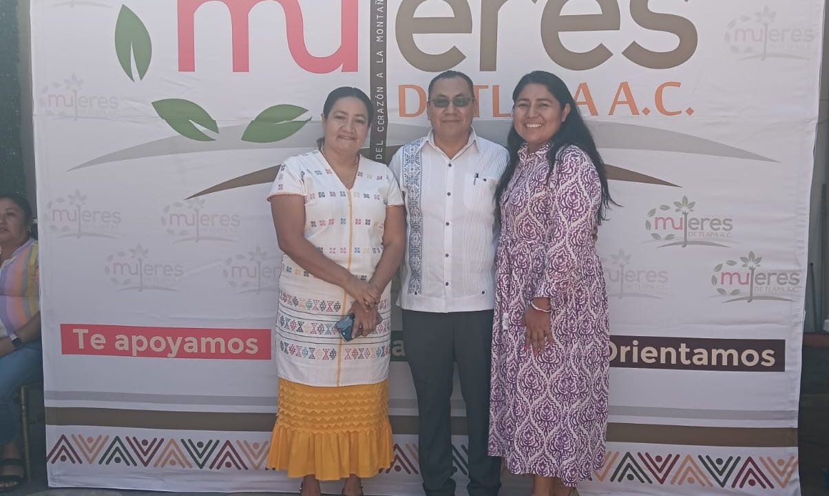 MUJERES DE TLAPA A.C. CON CENTROS DE ATENCIÓN EN METLATONOC, ALCOZAUCA y TLAPA, CUMPLEN 18 AÑOS