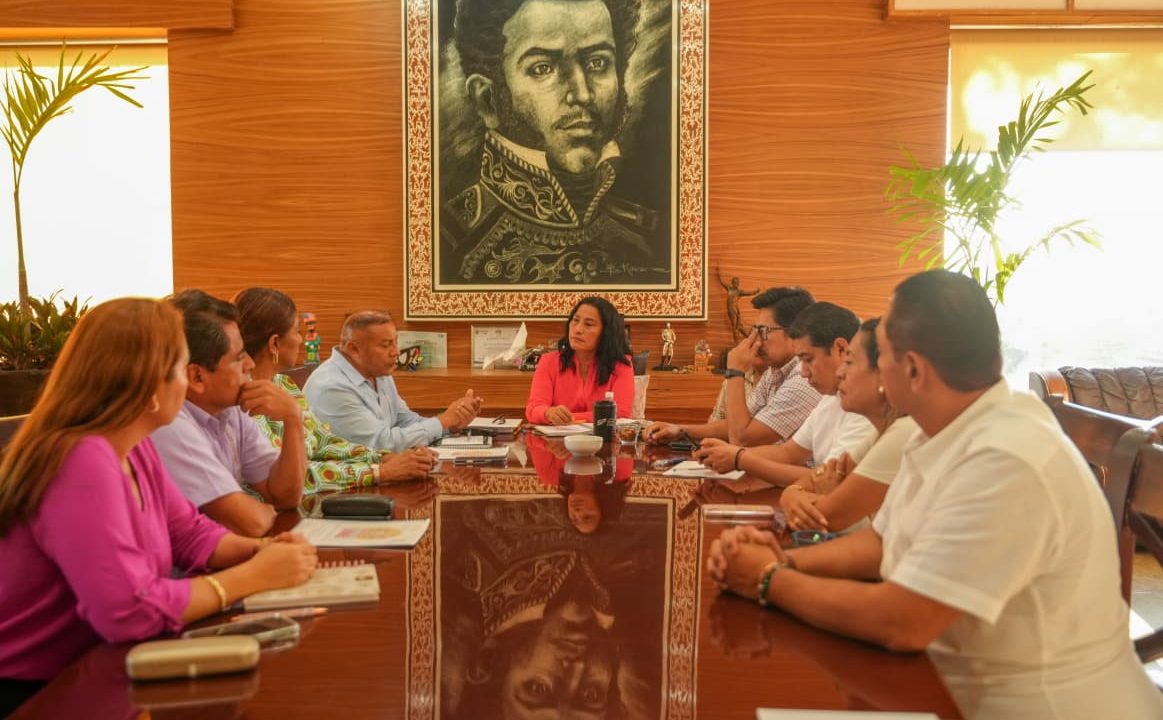 Inicia Abelina López diálogo institucional con el SUSPEG rumbo al Pliego Petitorio