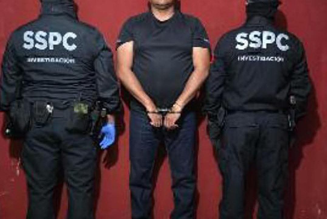 DIRECTOR DE TRÁNSITO DE IGUALA ES DETENIDO POR LA FGR POR PRESUNTO VÍNCULO EN LA DESAPARICIÓN DE LOS 43 NORMALISTAS DE AYOTZINAPA